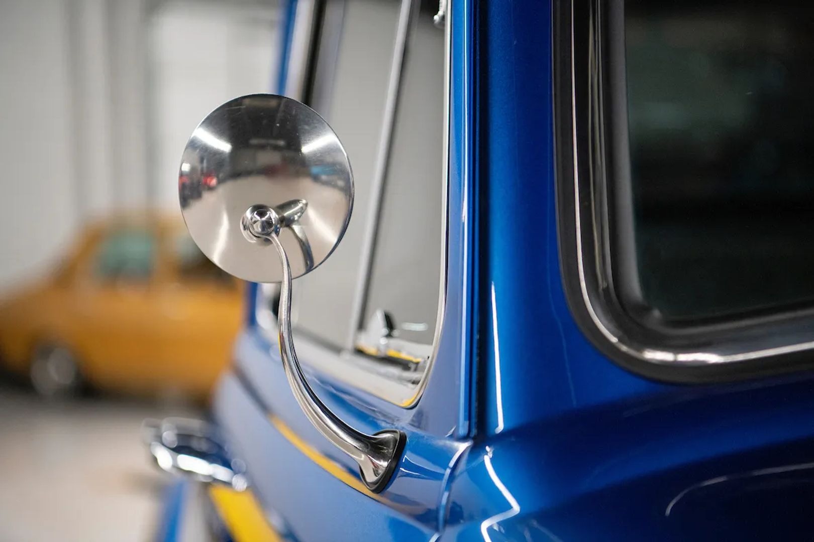 1952 Chevrolet 3100 Blue Flame
