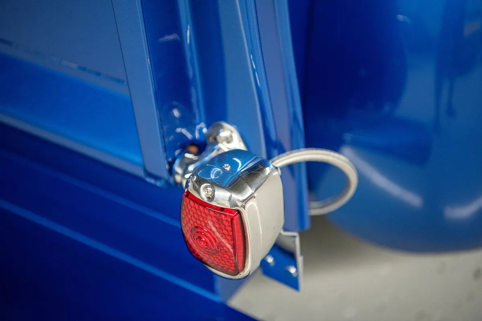 1952 Chevrolet 3100 Blue Flame