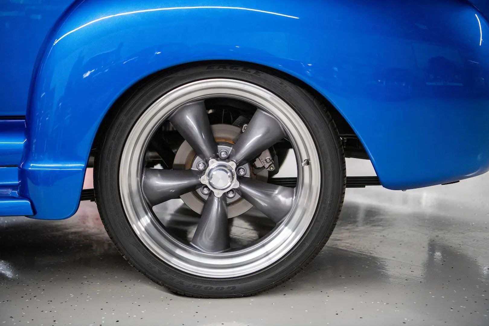 1952 Chevrolet 3100 Blue Flame