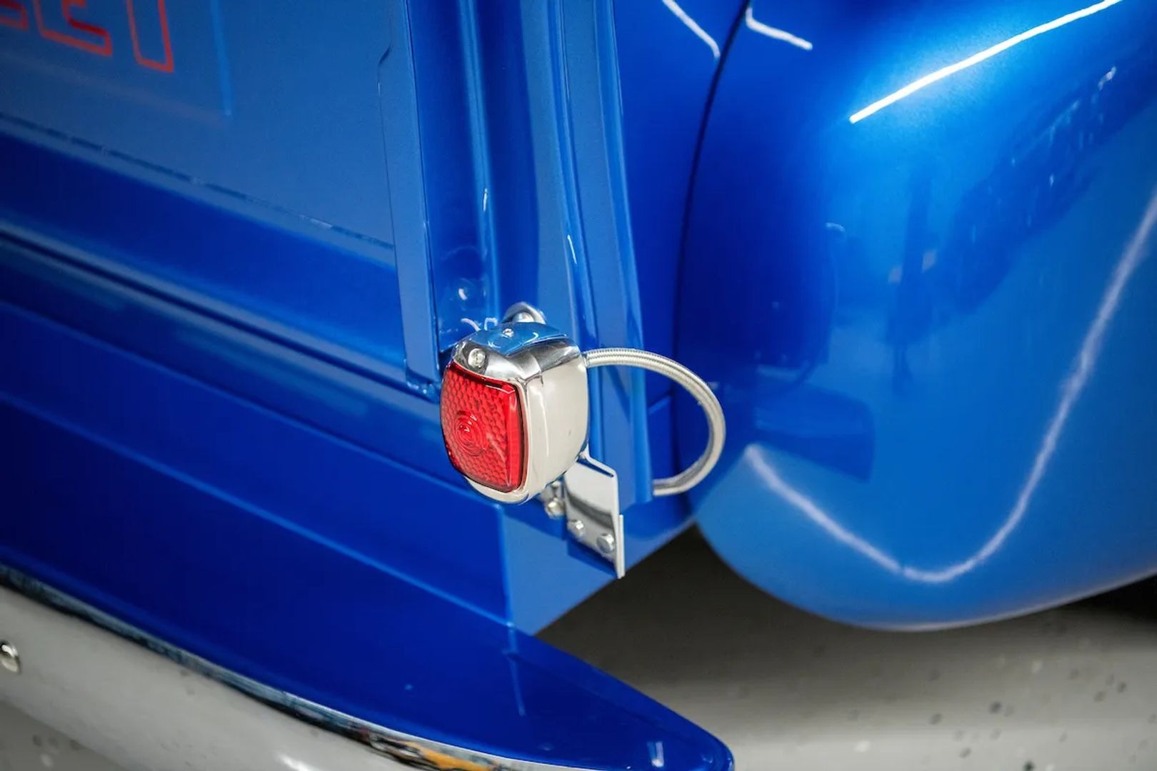 1952 Chevrolet 3100 Blue Flame