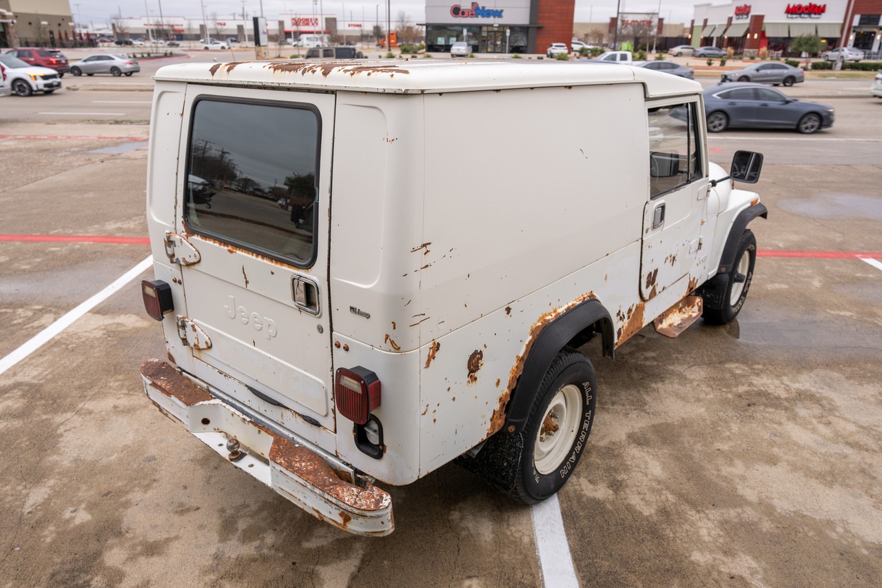 1984 Jeep CJ-8 Scrambler Alaskan Postal