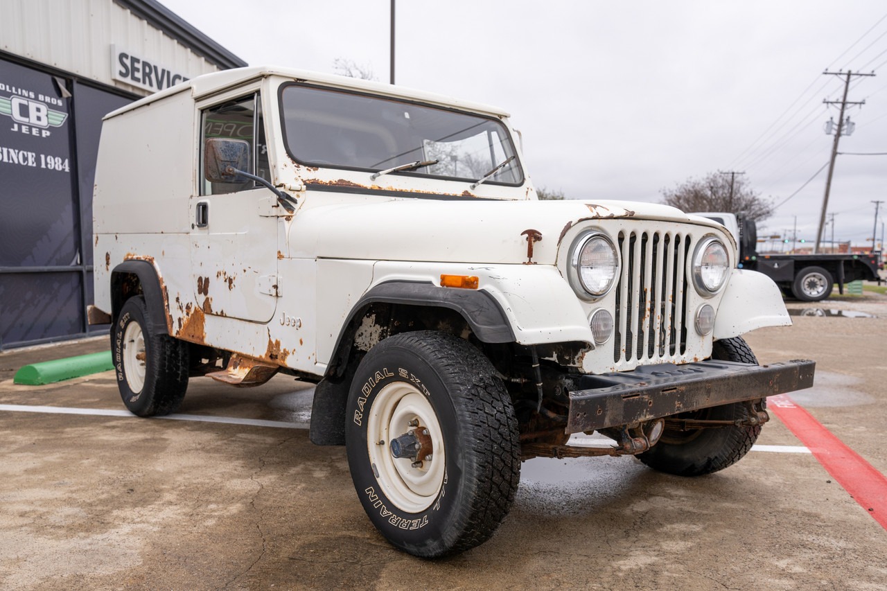 1984 Jeep CJ-8 Scrambler Alaskan Postal
