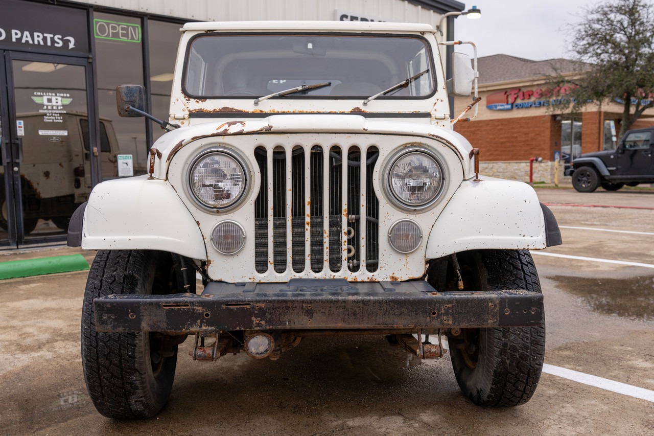 1984 Jeep CJ-8 Scrambler Alaskan Postal