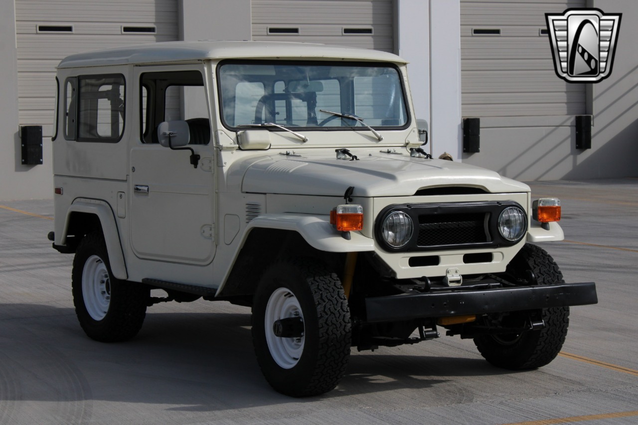 1977 Toyota Land Cruiser - 4