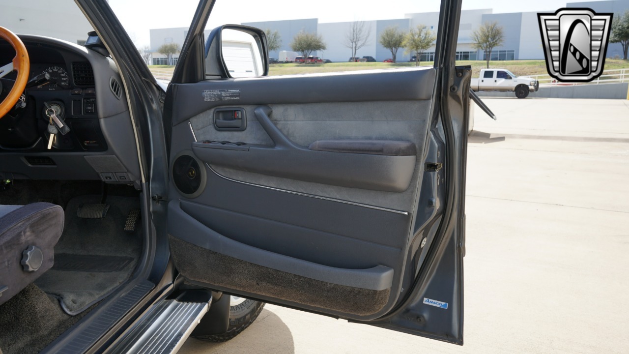 1993 Toyota Land Cruiser VX Limited