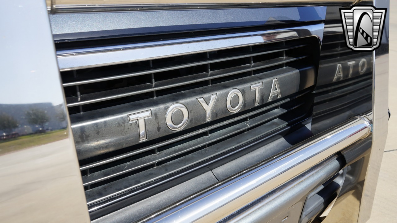 1993 Toyota Land Cruiser VX Limited
