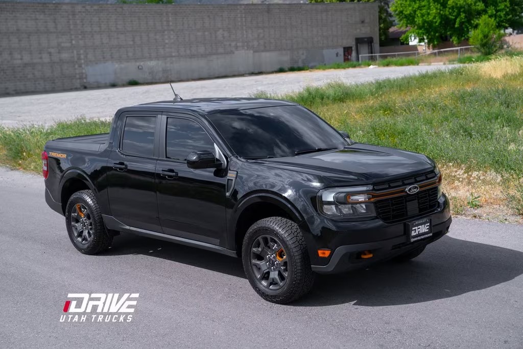 2024 Ford Maverick Lariat - 2