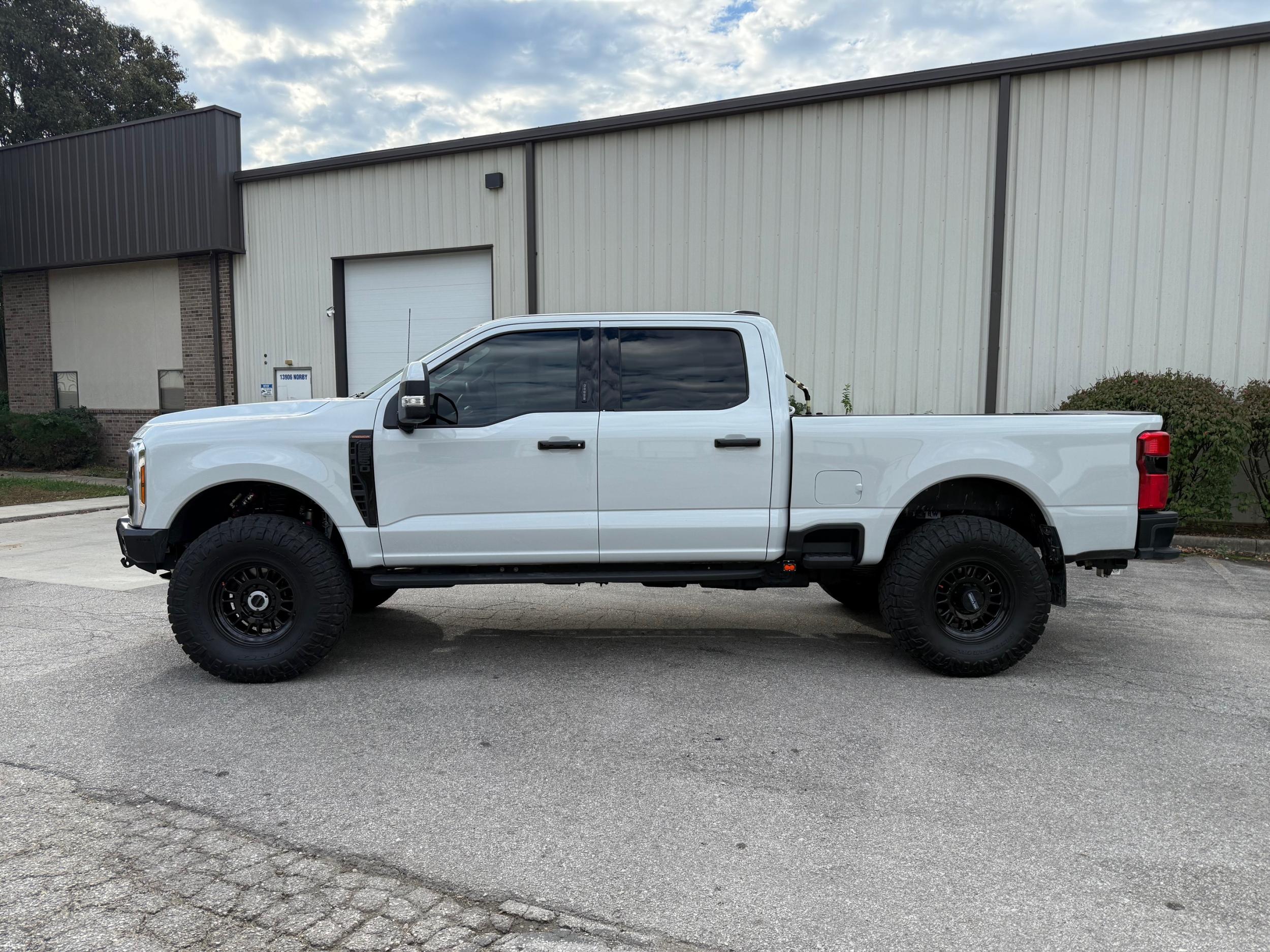 Modified 2024 Ford F-250 Lariat