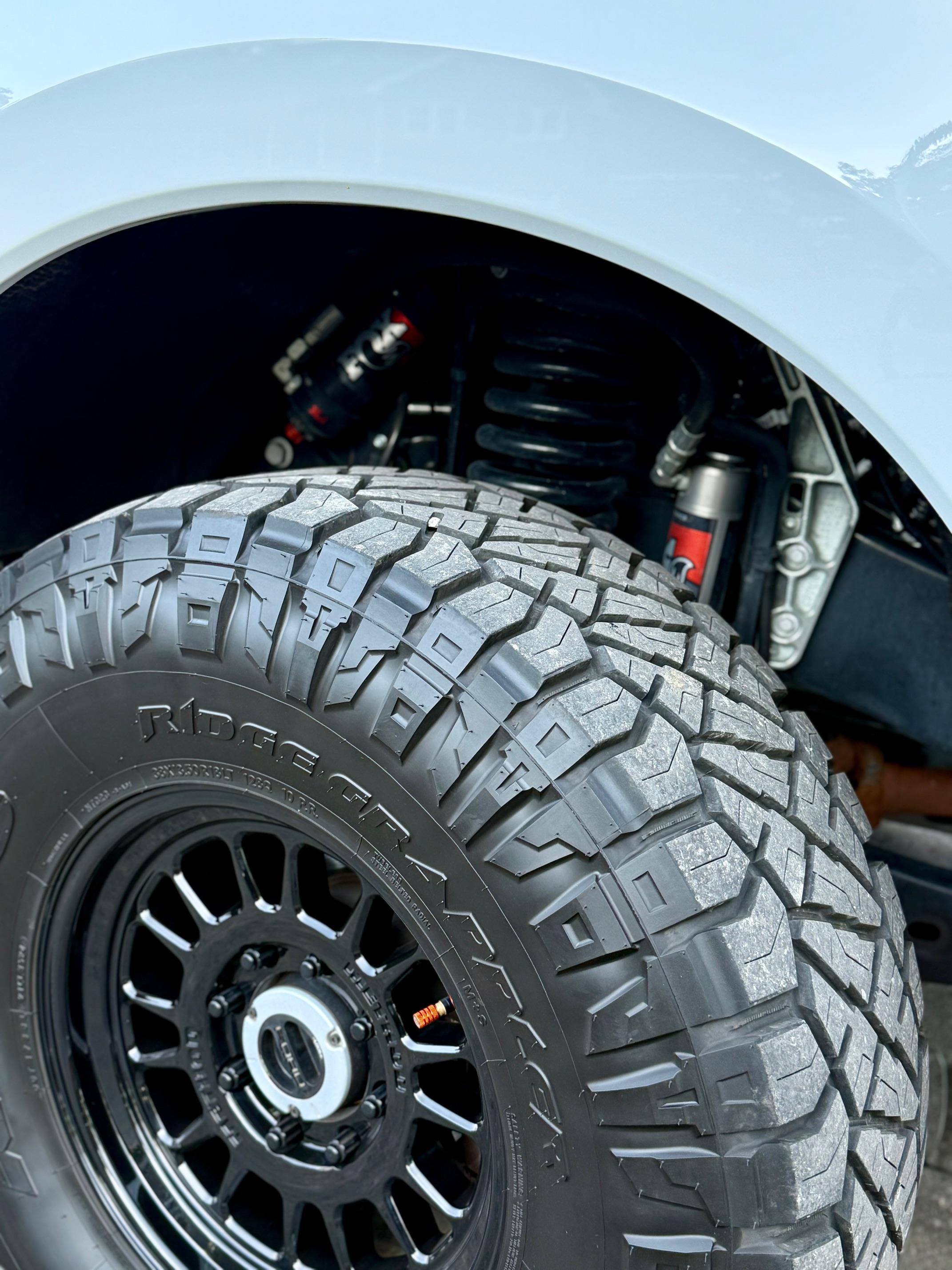 Modified 2024 Ford F-250 Lariat - 3