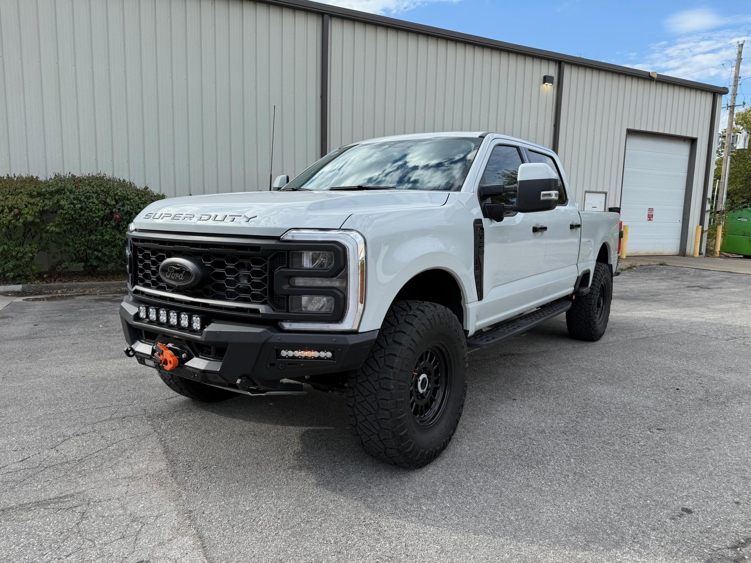 Modified 2024 Ford F-250 Lariat