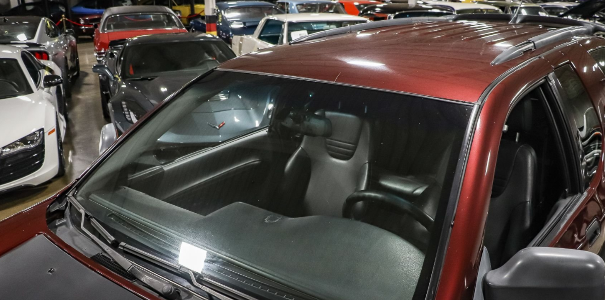 Sold: 2001 Isuzu VehiCROSS S