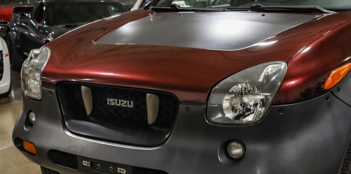 Sold: 2001 Isuzu VehiCROSS S