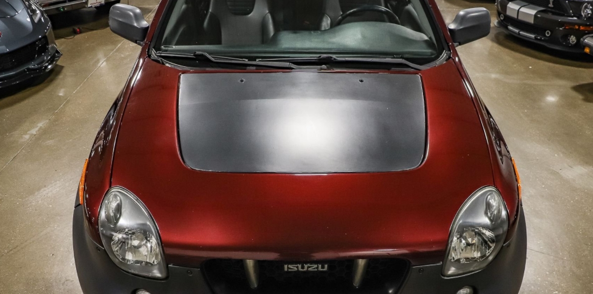 Sold: 2001 Isuzu VehiCROSS S - 3