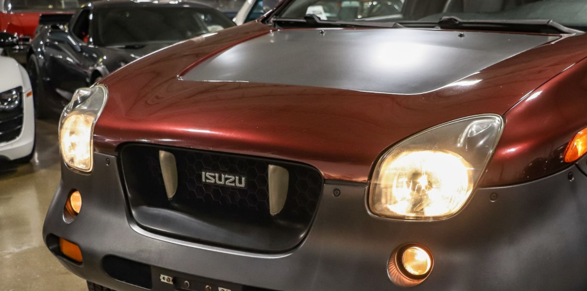 Sold: 2001 Isuzu VehiCROSS S