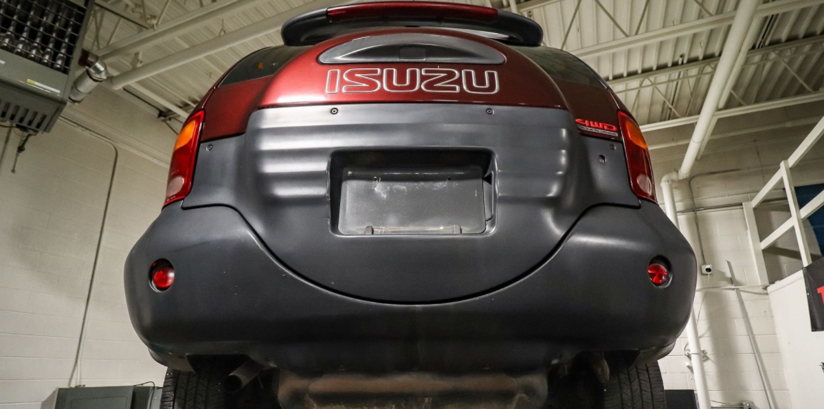 Sold: 2001 Isuzu VehiCROSS S