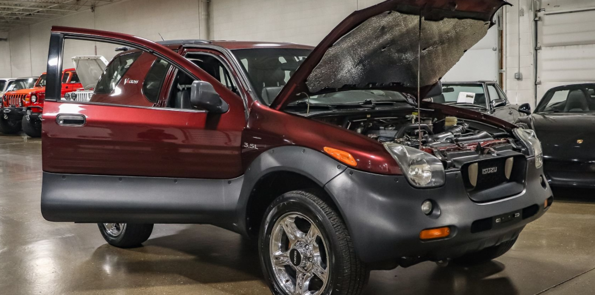 Sold: 2001 Isuzu VehiCROSS S