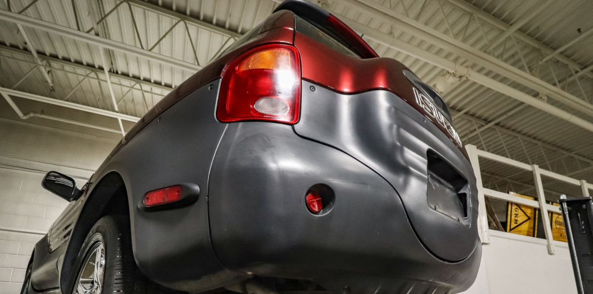 Sold: 2001 Isuzu VehiCROSS S