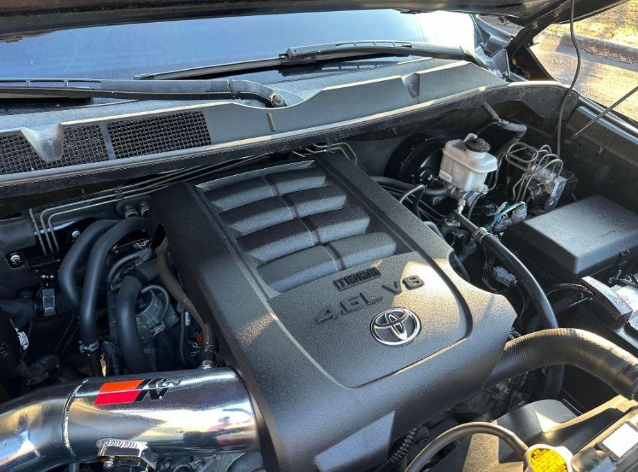 Sold: 2016 Toyota Tundra SR5 Double Cab