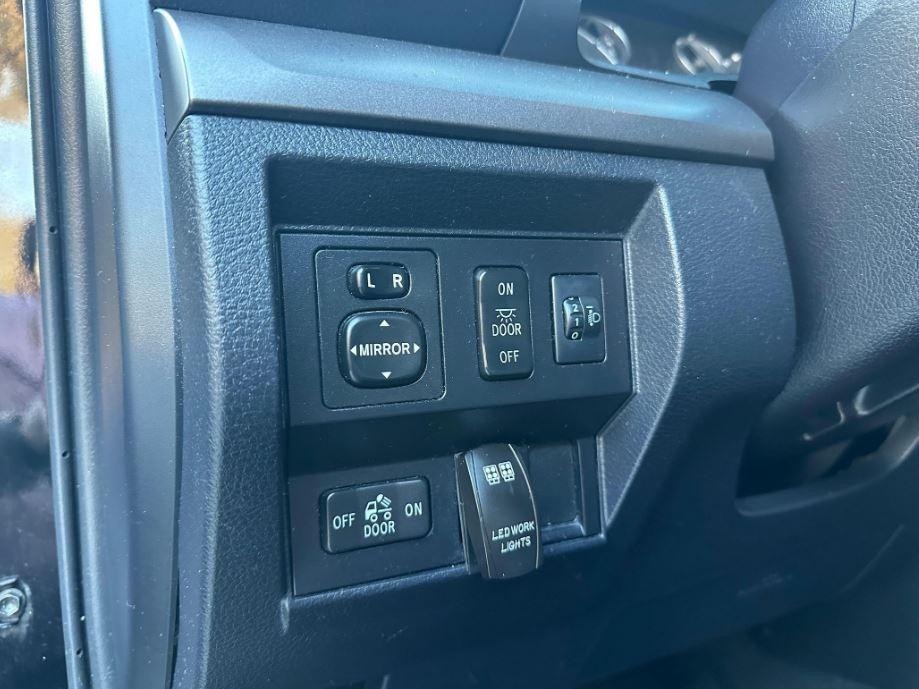 Sold: 2016 Toyota Tundra SR5 Double Cab