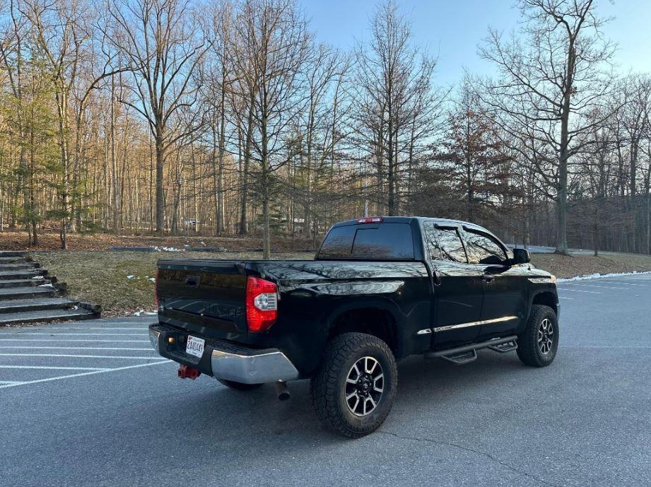 Sold: 2016 Toyota Tundra SR5 Double Cab