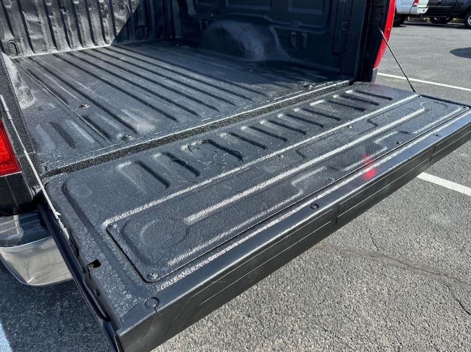 Sold: 2016 Toyota Tundra SR5 Double Cab