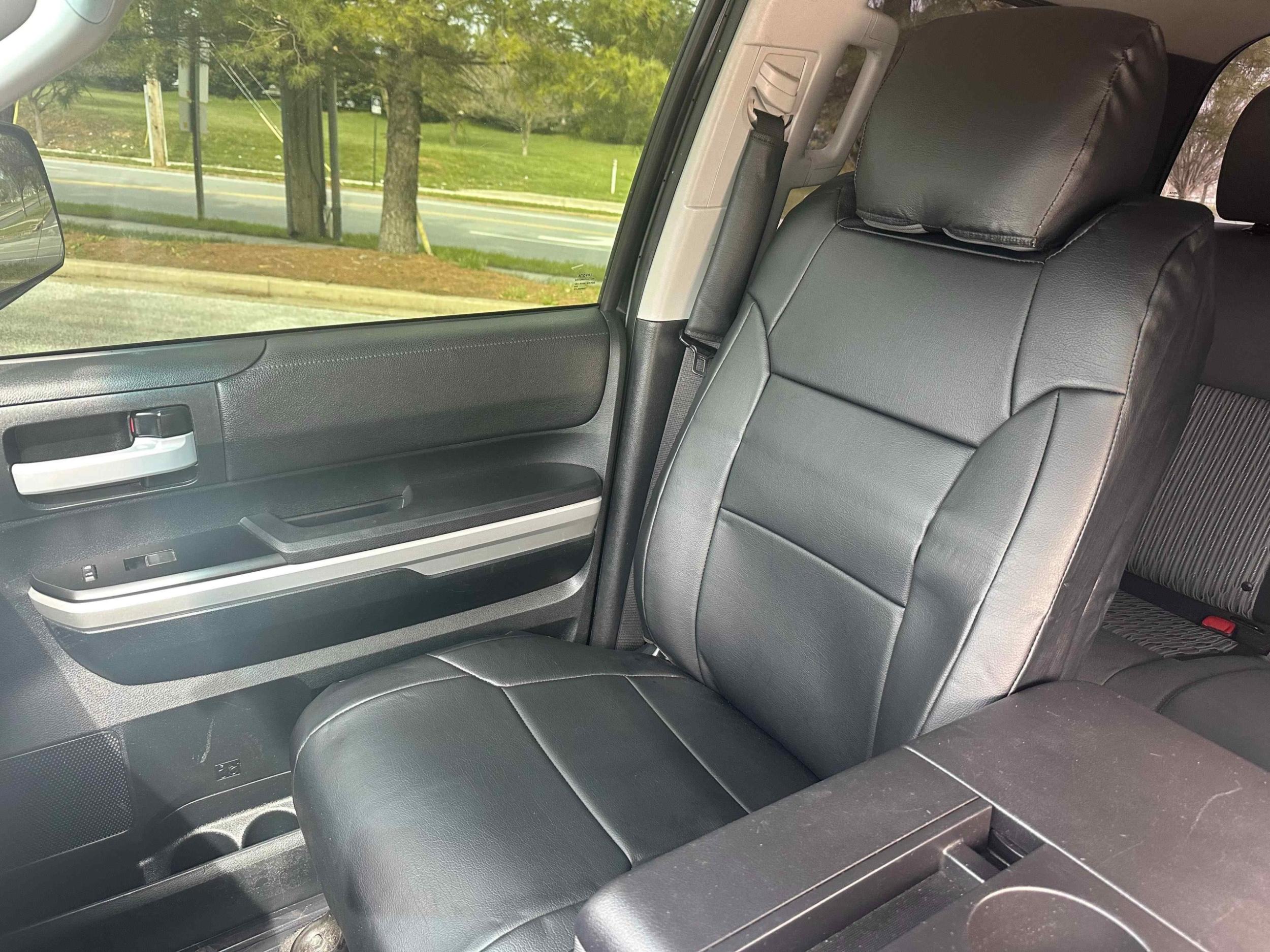 Sold: 2016 Toyota Tundra SR5 Double Cab