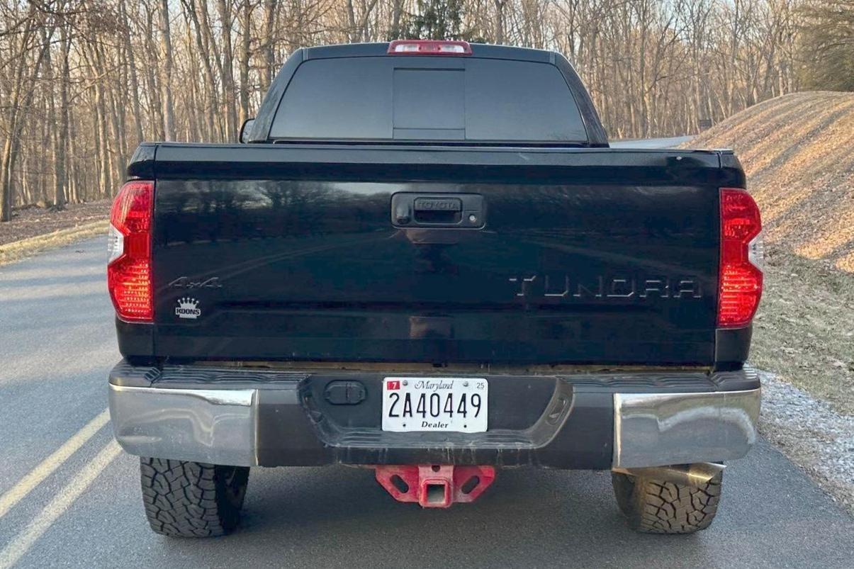 Sold: 2016 Toyota Tundra SR5 Double Cab