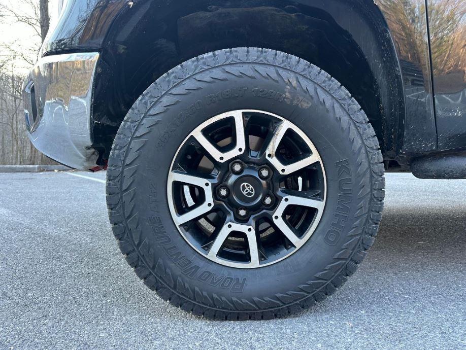 Sold: 2016 Toyota Tundra SR5 Double Cab