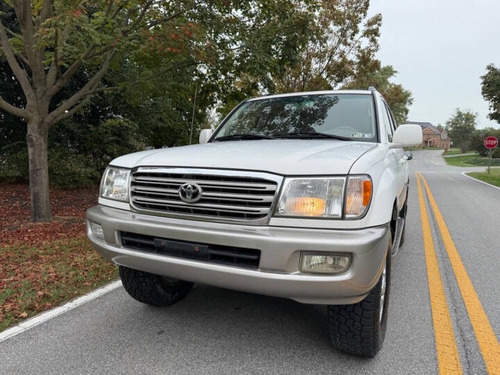 2004 Toyota Land Cruiser - 4