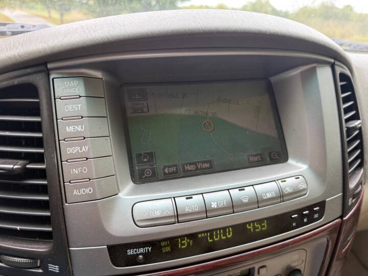 2004 Toyota Land Cruiser