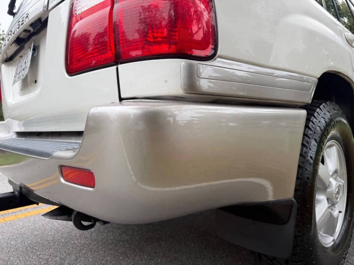 2004 Toyota Land Cruiser