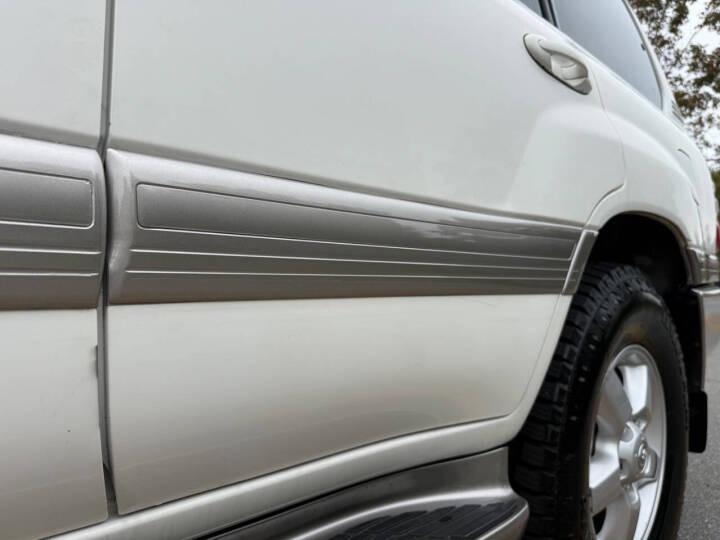 2004 Toyota Land Cruiser