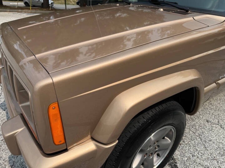 70k-Mile 1999 Jeep Cherokee