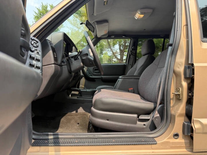 70k-Mile 1999 Jeep Cherokee