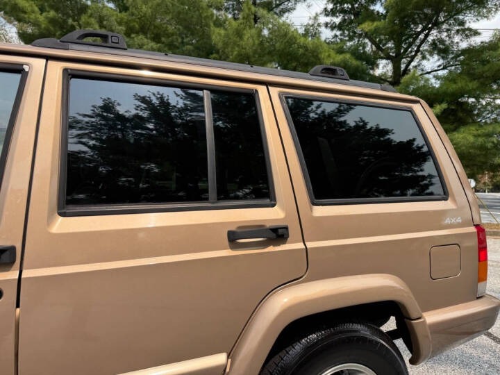 70k-Mile 1999 Jeep Cherokee