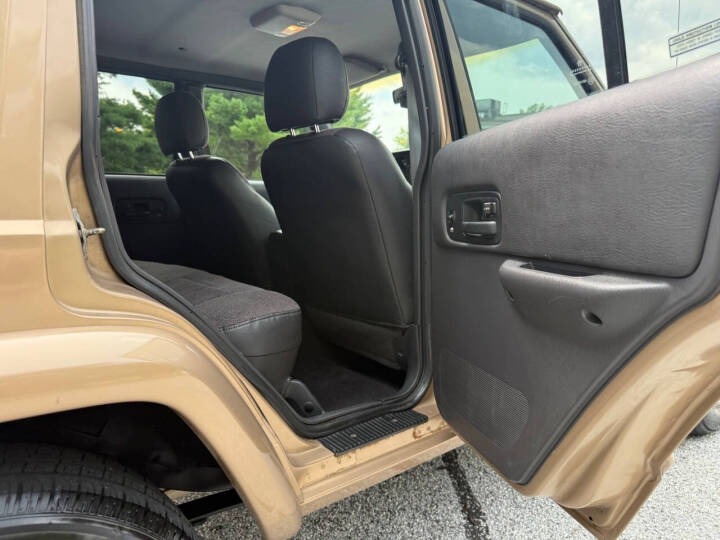 70k-Mile 1999 Jeep Cherokee