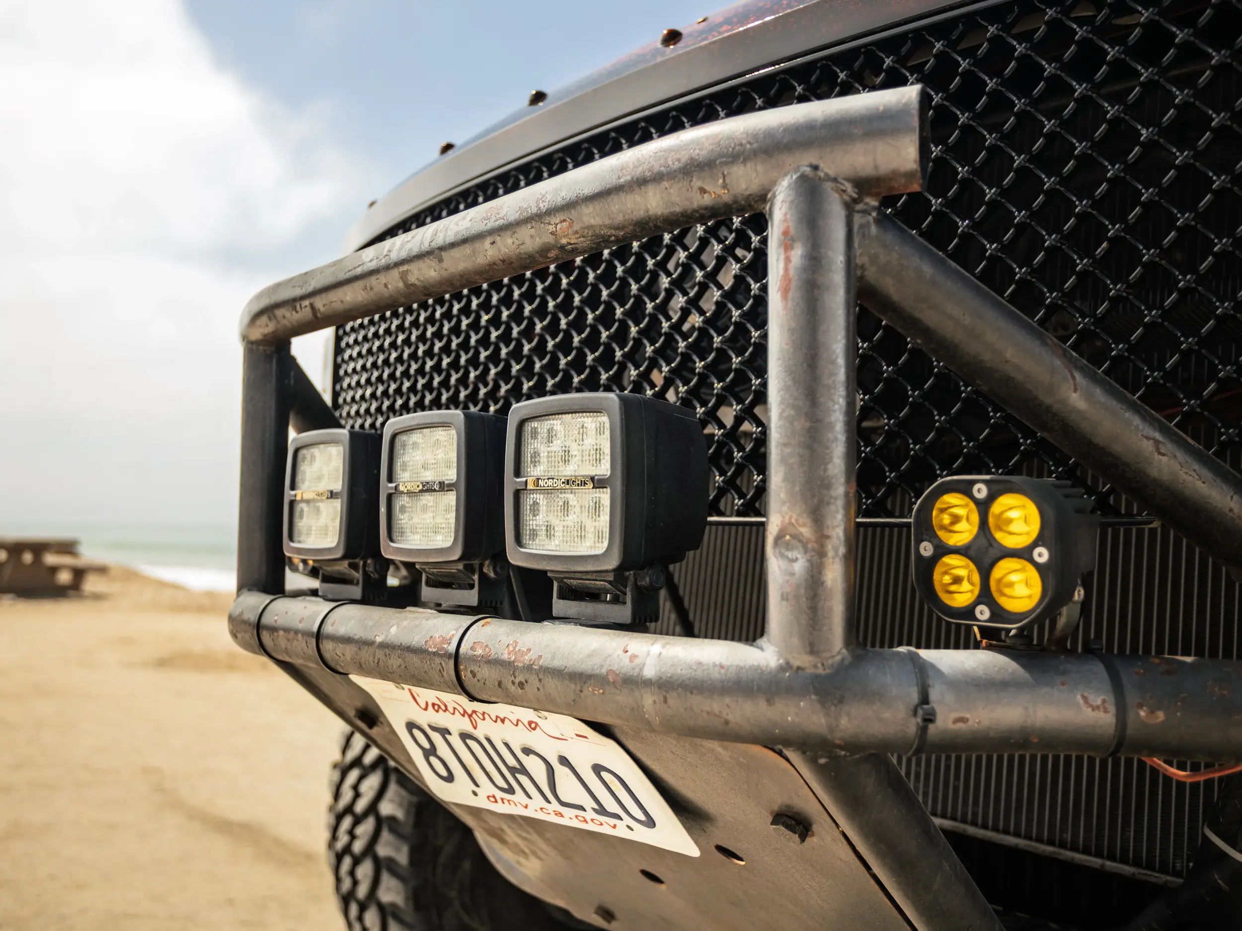 2000 Ford Excursion Desert Race Truck