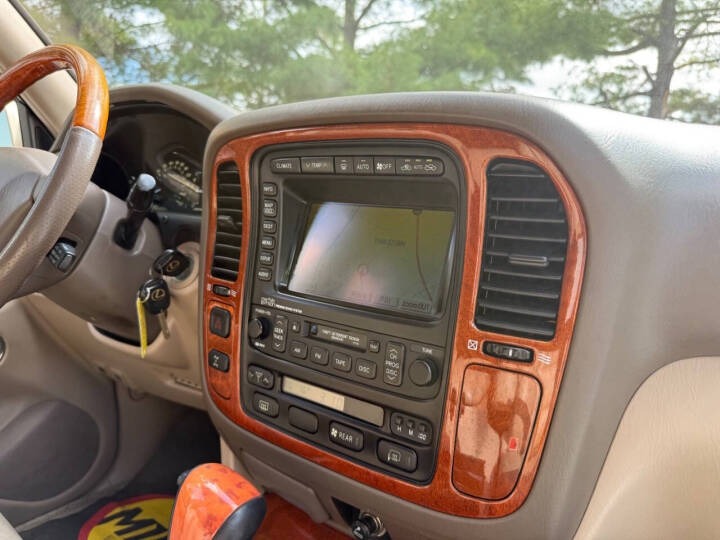 2001 Lexus LX 470