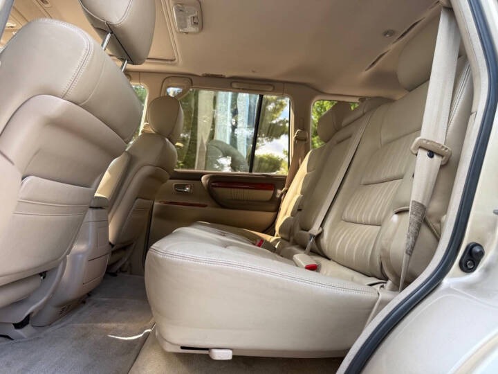2001 Lexus LX 470