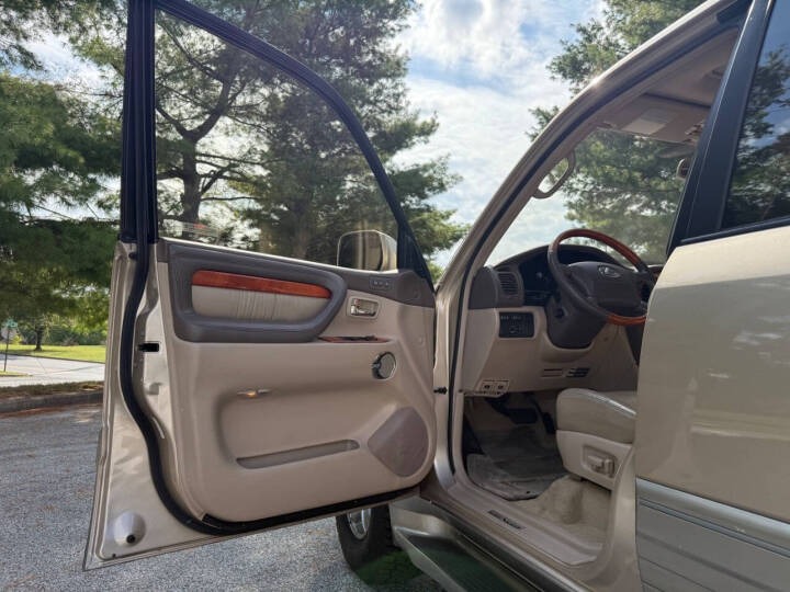 2001 Lexus LX 470