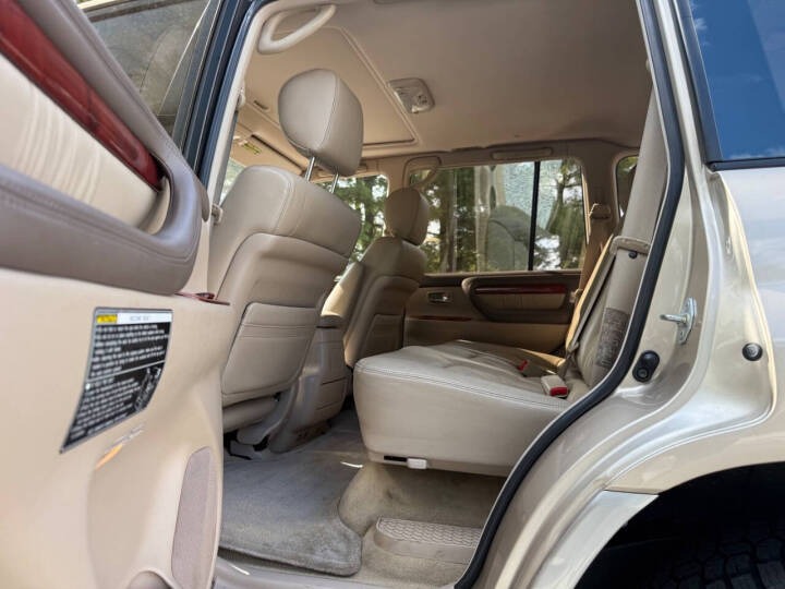 2001 Lexus LX 470