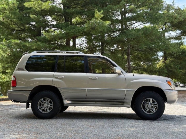 2001 Lexus LX 470