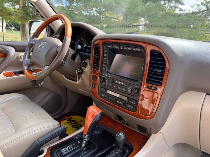 2001 Lexus LX 470