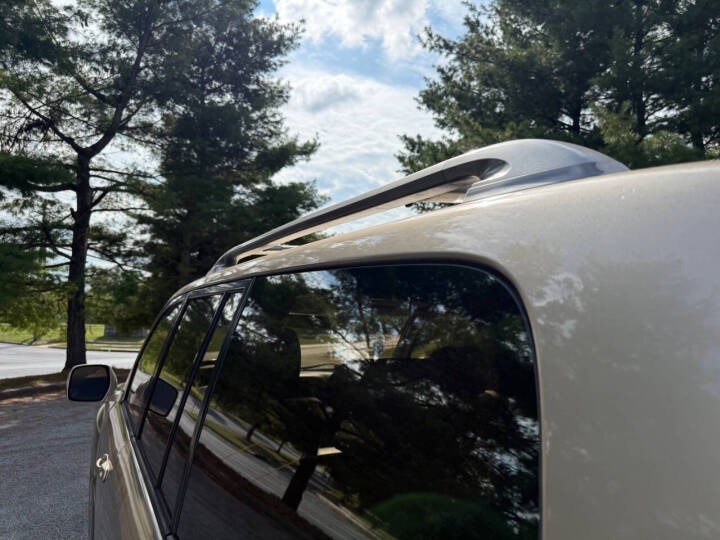 2001 Lexus LX 470