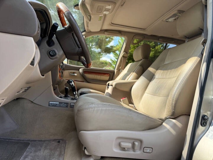 2001 Lexus LX 470