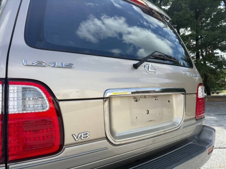 2001 Lexus LX 470