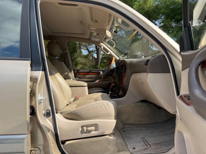 2001 Lexus LX 470