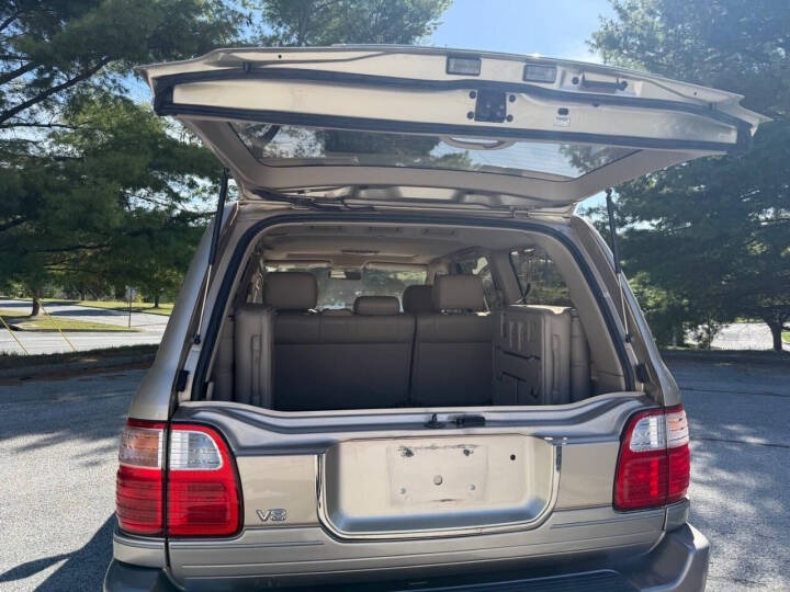 2001 Lexus LX 470