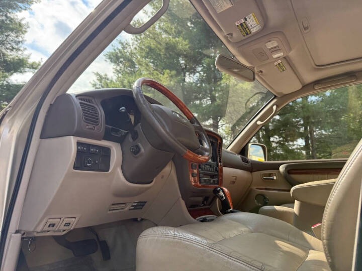 2001 Lexus LX 470