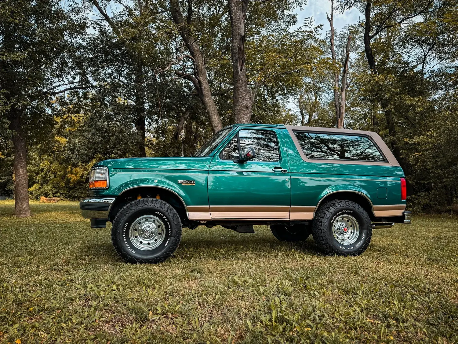 1996 Ford Bronco Eddie Bauer Edition